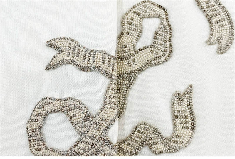 Louis Vuitton 루이비통 엠벨리시드 LV 리본 반팔 티셔츠 레플리카 13번 이미지 - 의류 | 세미샵 레플리카 사이트