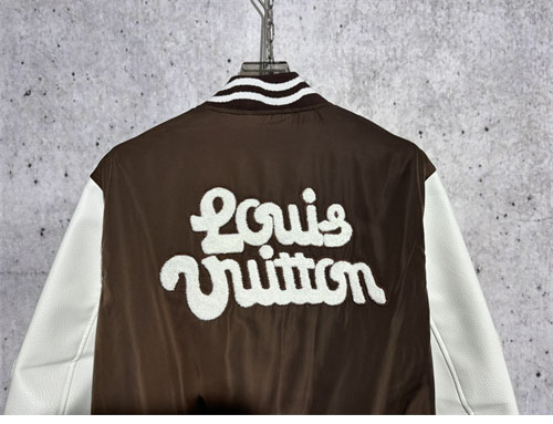 Louis Vuitton 루이비통 엠브로이더드 바시티 자켓 레플리카 14번 이미지 - 의류 | 세미샵 레플리카 사이트
