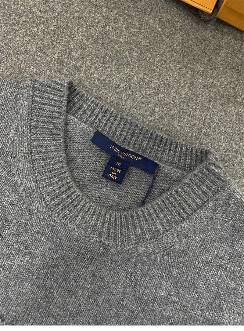Louis Vuitton 루이비통 엠브로이더드 시그니처 캐시미어 풀오버 니트 레플리카 10번 이미지 - 의류 | 세미샵 레플리카 사이트