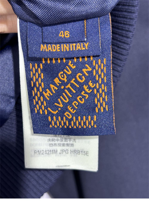 Louis Vuitton 루이비통 엠브로이더드 LV 러버 블루종 자켓 레플리카 20번 이미지 - 의류 | 세미샵 레플리카 사이트