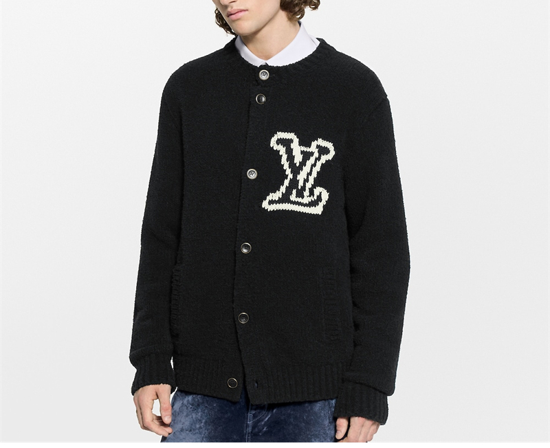 루이비통 루이비통 청키 인타르시아 시그니처 가디건 레플리카 2번 이미지 - 의류 | 세미샵 레플리카 사이트