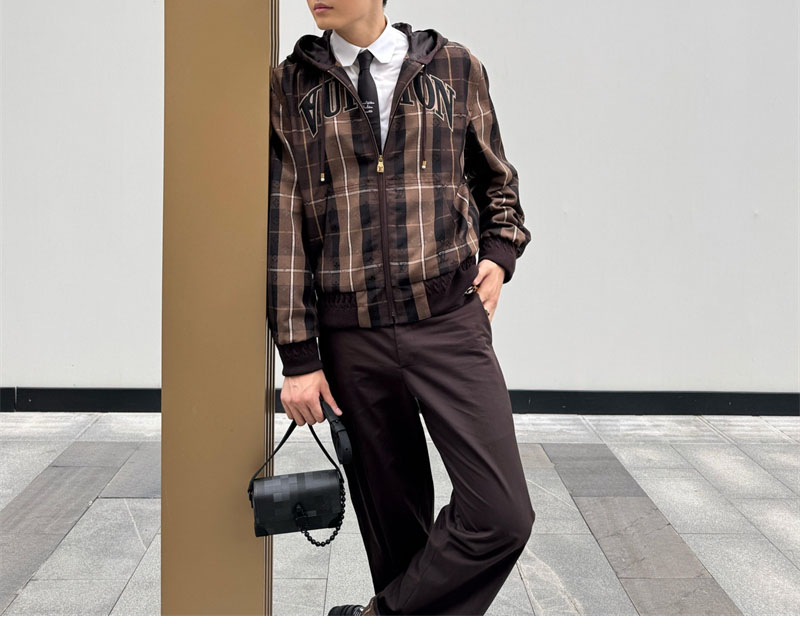 루이비통 루이비통 테일러드 후디드 블루종 레플리카 12번 이미지 - 의류 | 세미샵 레플리카 사이트