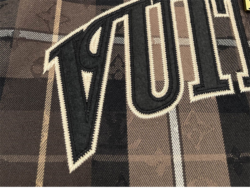 루이비통 루이비통 테일러드 후디드 블루종 레플리카 10번 이미지 - 의류 | 세미샵 레플리카 사이트