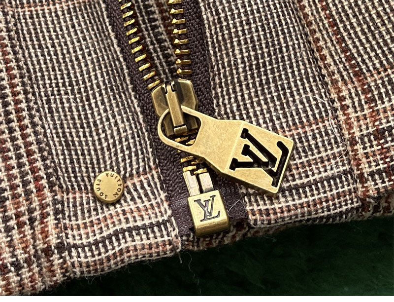 루이비통 루이비통 트위드 다운 블루종 레플리카 14번 이미지 - 의류 | 세미샵 레플리카 사이트