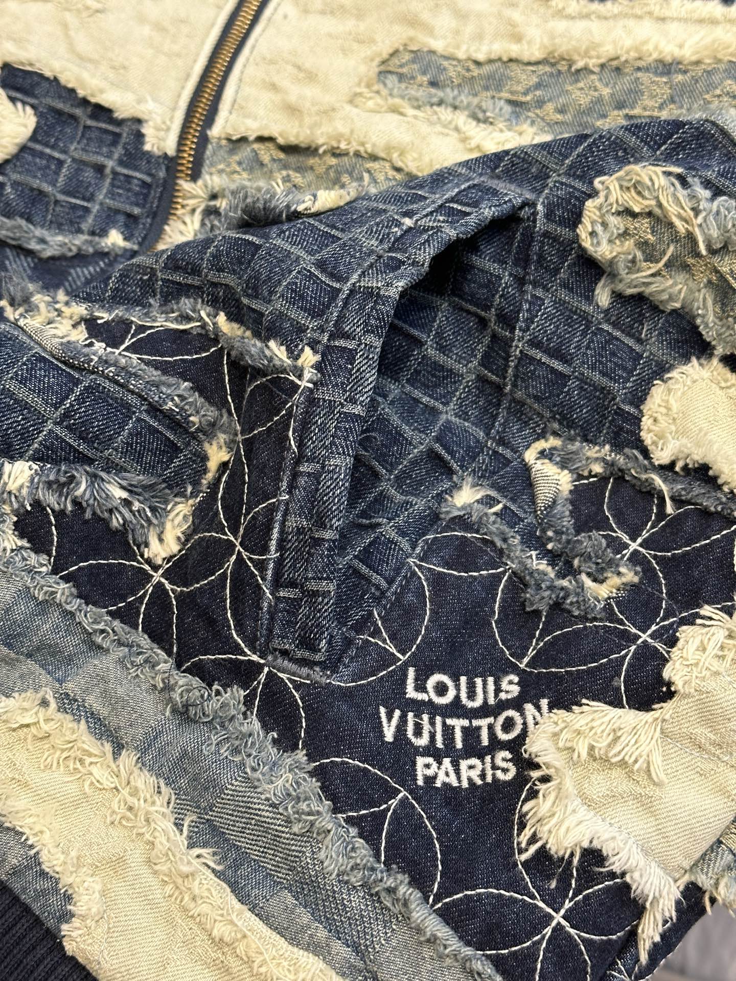 루이비통 루이비통 패치워크 데님 봄버 자켓 레플리카 5번 이미지 - 의류 | 세미샵 레플리카 사이트