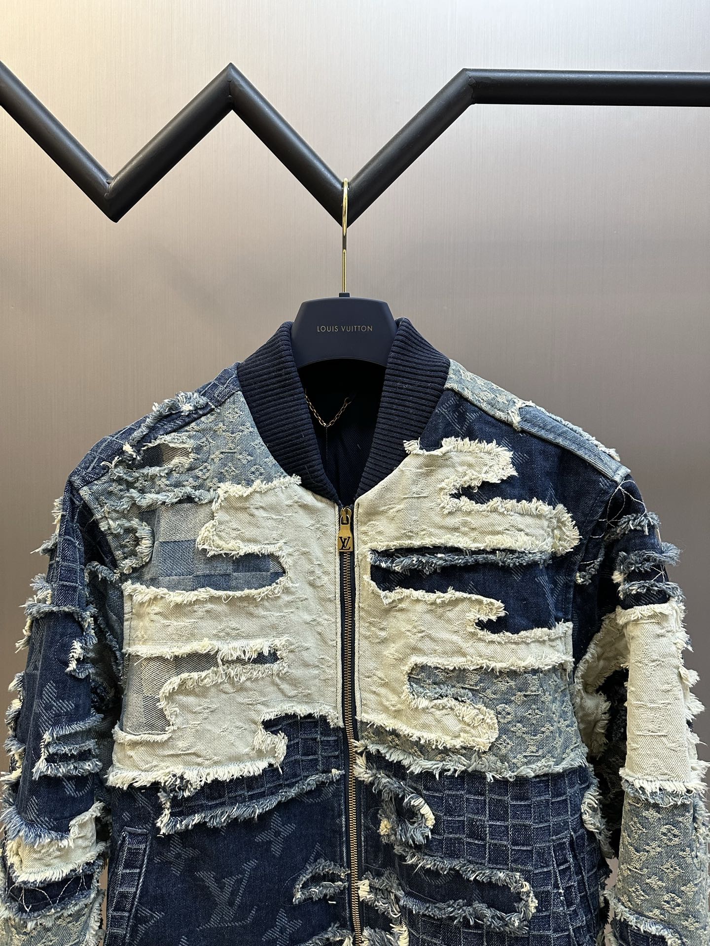 루이비통 루이비통 패치워크 데님 봄버 자켓 레플리카 6번 이미지 - 의류 | 세미샵 레플리카 사이트