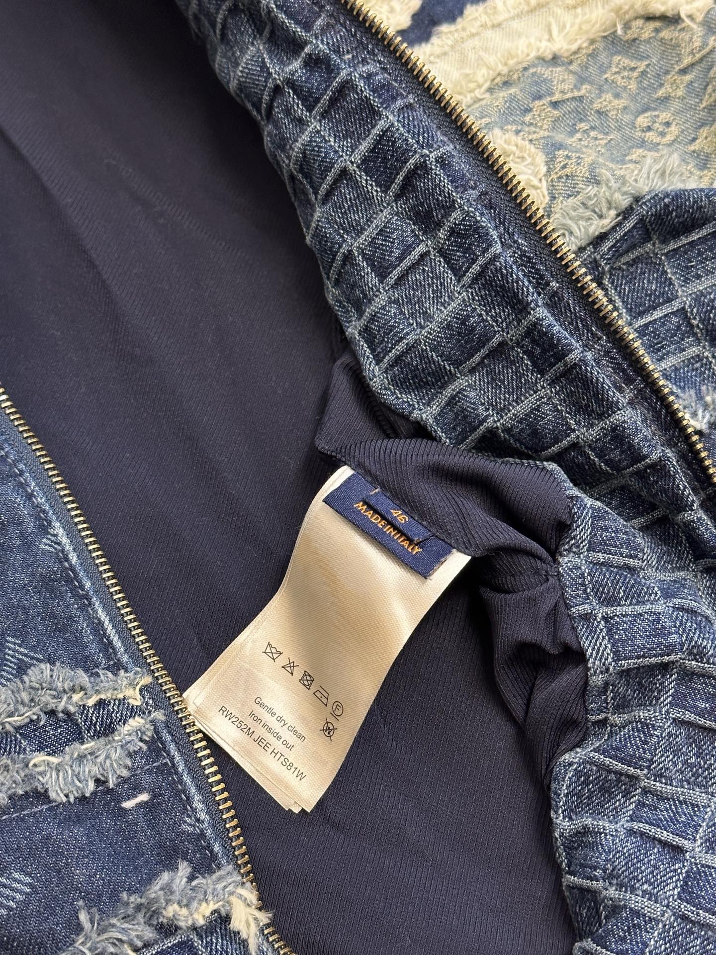 루이비통 루이비통 패치워크 데님 봄버 자켓 레플리카 8번 이미지 - 의류 | 세미샵 레플리카 사이트