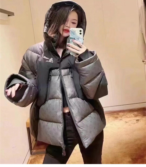 Louis Vuitton 루이비통 2054 히트 모노그램 리액티브 푸퍼 자켓 레플리카 6번 이미지 - 의류 | 세미샵 레플리카 사이트