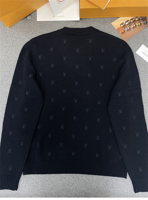 Louis Vuitton 루이비통 24FW 엠브로이더드 시그니처 메리노 크루넥 1AFIXC 레플리카 12번 이미지 - 의류 | 세미샵 레플리카 사이트
