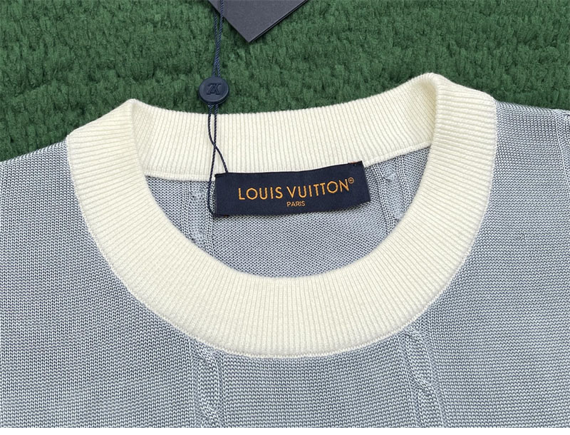 루이비통 루이비통 LV 리그 패치 인따르시아 실크 코튼 반팔 크루넥 티셔츠 레플리카 5번 이미지 - 의류 | 세미샵 레플리카 사이트