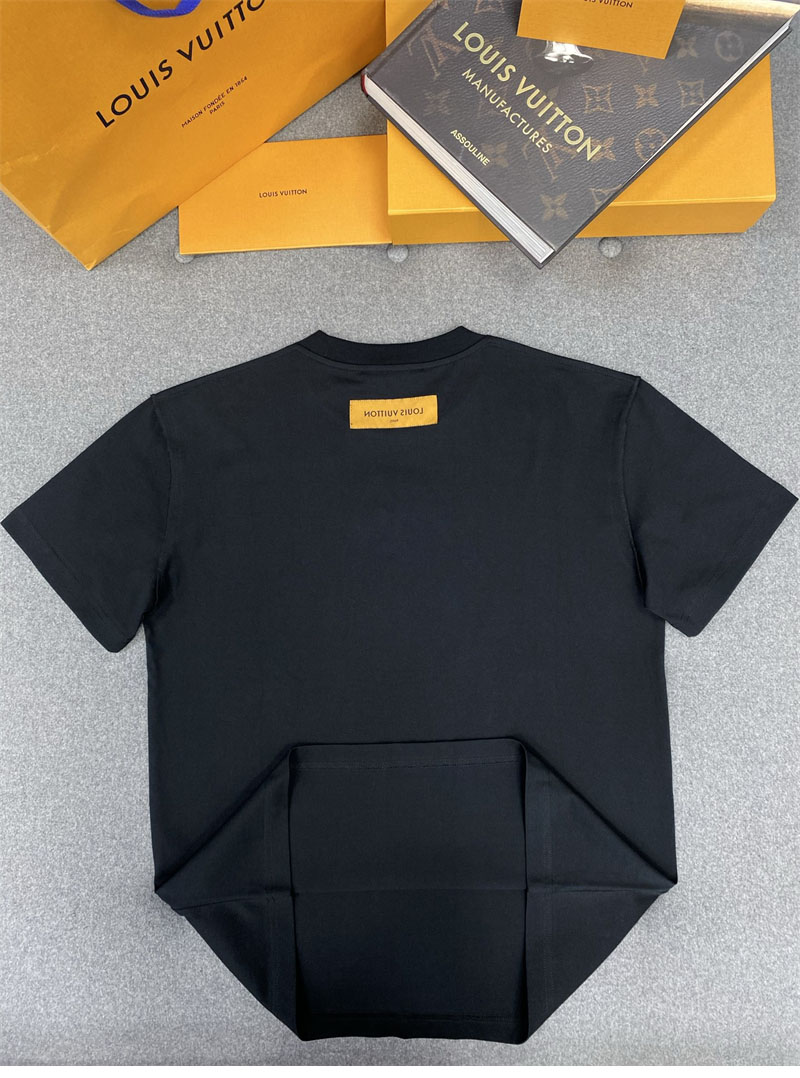 Louis Vuitton 루이비통 LV 엠보스드 반팔 티셔츠 레플리카 10번 이미지 - 의류 | 세미샵 레플리카 사이트