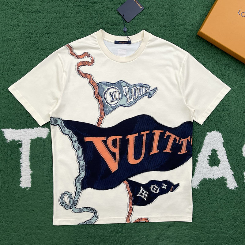 루이비통 루이비통 LV 클럽 플래그 모티프 인따르시아 그래픽 티셔츠 레플리카 10번 이미지 - 의류 | 세미샵 레플리카 사이트