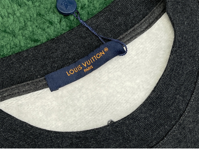 Louis Vuitton 루이비통 LV Ice 로고 콤팩트 코튼 크루넥 스웨터 레플리카 12번 이미지 - 의류 | 세미샵 레플리카 사이트