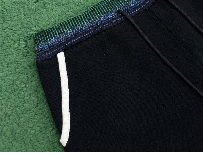 Louis Vuitton 루이비통 MLVD 시그니처 코튼 저지 컬리지 쇼츠 레플리카 10번 이미지 - 의류 | 세미샵 레플리카 사이트