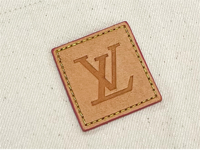 Louis Vuitton 루이비통 VVN 라벨 실크 블렌드 쇼트 슬리브드 셔츠 레플리카 10번 이미지 - 의류 | 세미샵 레플리카 사이트