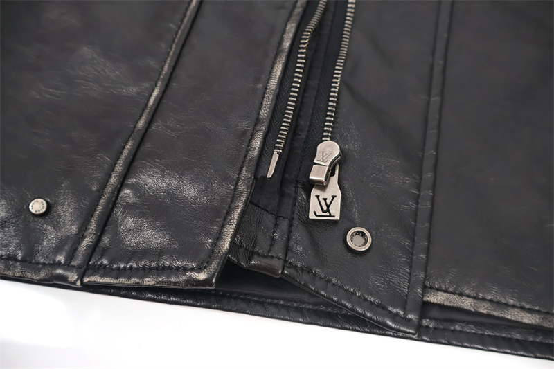 Louis Vuitton 루이비통 x 니고 레더 가라테 기모노 자켓 레플리카 9번 이미지 - 의류 | 세미샵 레플리카 사이트