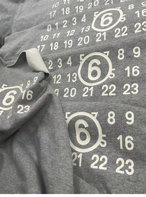 Maison Margiela 메종마르지엘라 MM6 넘버드 로고 프린트 반집업 후디 레플리카 29번 이미지 - 의류 | 세미샵 레플리카 사이트