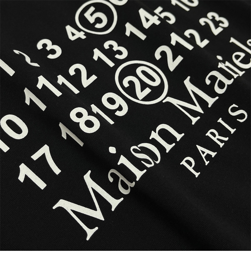 Maison Margiela 메종마르지엘라 MM6 시그니처 520 넘버 반팔 티셔츠 레플리카 10번 이미지 - 의류 | 세미샵 레플리카 사이트