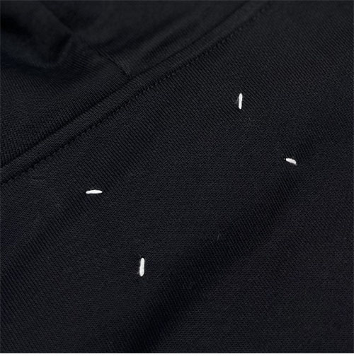 Maison Margiela 메종마르지엘라 MM6 업사이드 다운 자수 로고 후디 2컬러 레플리카 9번 이미지 - 의류 | 세미샵 레플리카 사이트