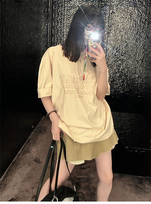 Maison Margiela 메종마르지엘라 MM6 Logo 자수 반팔 티셔츠 레플리카 25번 이미지 - 의류 | 세미샵 레플리카 사이트