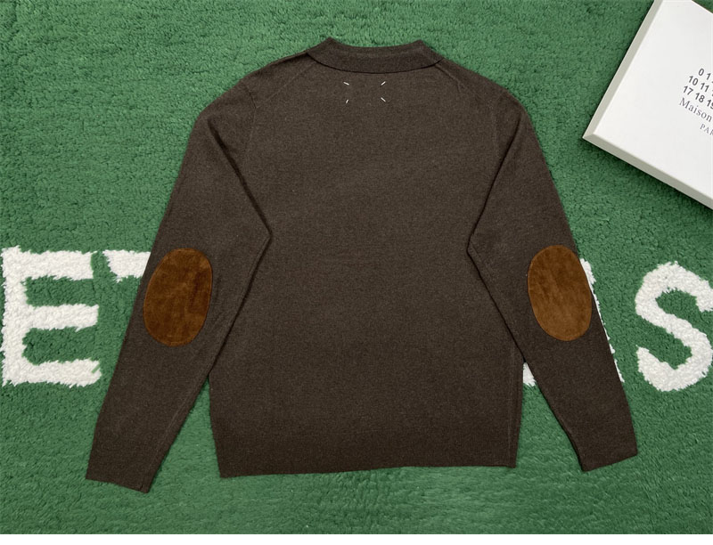 Maison Margiela 메종 마르지엘라 엘보우 패치 울 폴로 셔츠 레플리카 6번 이미지 - 의류 | 세미샵 레플리카 사이트