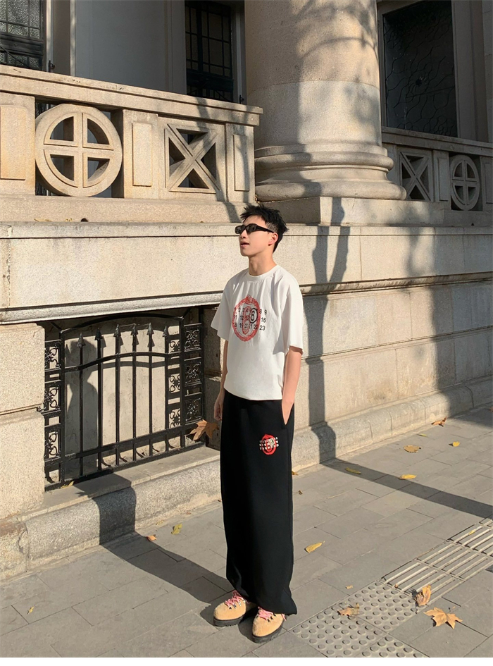 Maison Margiela 메종 마르지엘라 이어 오브 더 스네이크 스웨트팬츠 레플리카 6번 이미지 - 의류 | 세미샵 레플리카 사이트