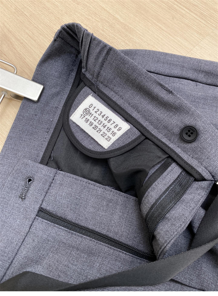 Maison Margiela 메종 마르지엘라 포 스티치 수트 트라우저 레플리카 12번 이미지 - 의류 | 세미샵 레플리카 사이트