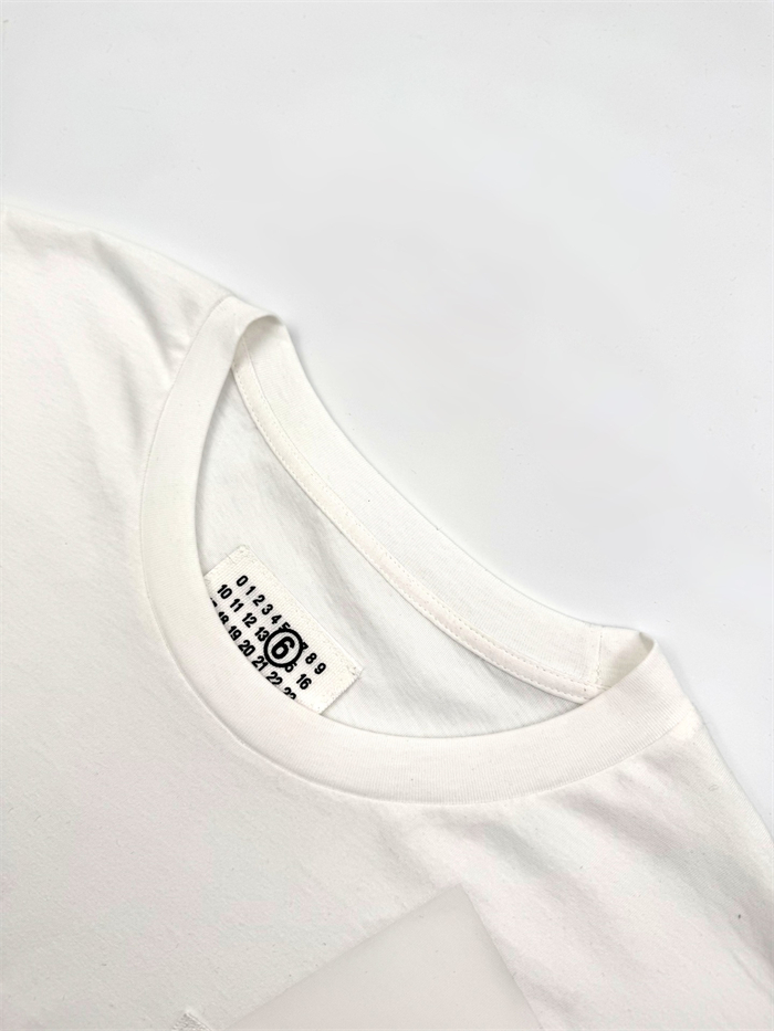 Maison Margiela 메종 마르지엘라 프린트 티셔츠 레플리카 17번 이미지 - 의류 | 세미샵 레플리카 사이트