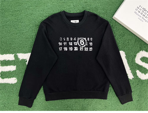 Maison Margiela 메종 마르지엘라 MM6 로고 크루넥 스웨트셔츠 맨투맨 레플리카 4번 이미지 - 의류 | 세미샵 레플리카 사이트
