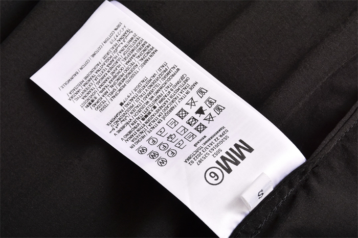 Maison Margiela 메종 마르지엘라 x 살로몬 버뮤다 숏 팬츠 레플리카 15번 이미지 - 의류 | 세미샵 레플리카 사이트