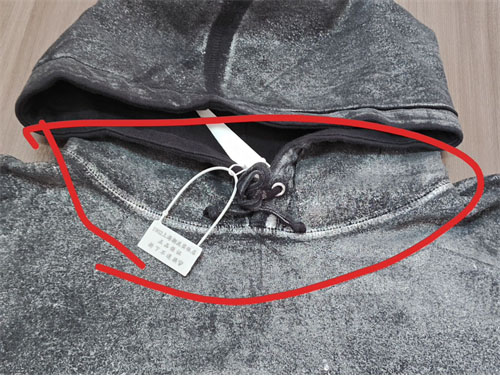 Maison Margiela 메종 마르지엘라 x 슈프림 포일 박스로고 후드 레플리카 28번 이미지 - 의류 | 세미샵 레플리카 사이트