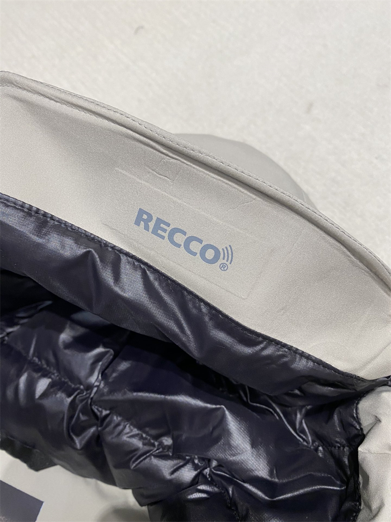 Moncler 몽클레어 그레노블 쉽톤 윈드브레이커 후드 블랙 레플리카 16번 이미지 - 의류 | 세미샵 레플리카 사이트