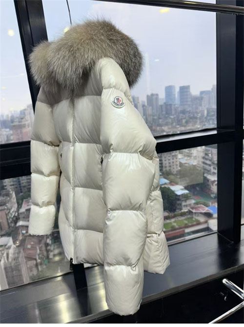Moncler 몽클레어 라이체 Laiche 여성 숏 패딩 레플리카 6번 이미지 - 의류 | 세미샵 레플리카 사이트