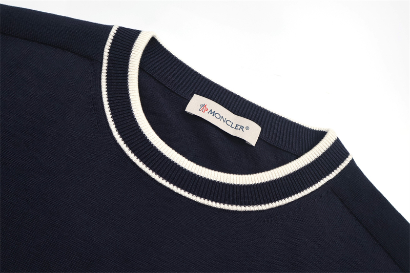 Moncler 몽클레어 로고 와펜 캐주얼 니트 스웨터 레플리카 7번 이미지 - 의류 | 세미샵 레플리카 사이트