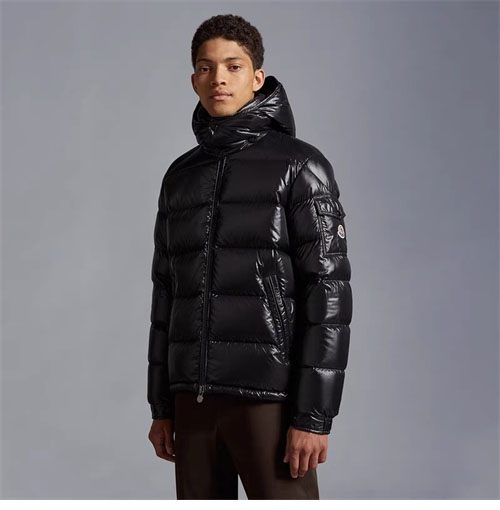 Moncler 몽클레어 마야 Maya 숏 다운 패딩 자켓 레플리카 2번 이미지 - 의류 | 세미샵 레플리카 사이트