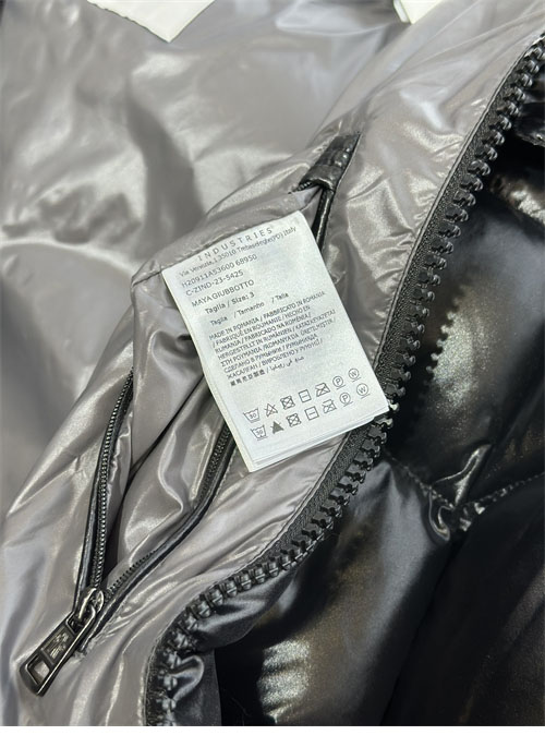 Moncler 몽클레어 마야 Maya 숏 다운 패딩 자켓 레플리카 11번 이미지 - 의류 | 세미샵 레플리카 사이트