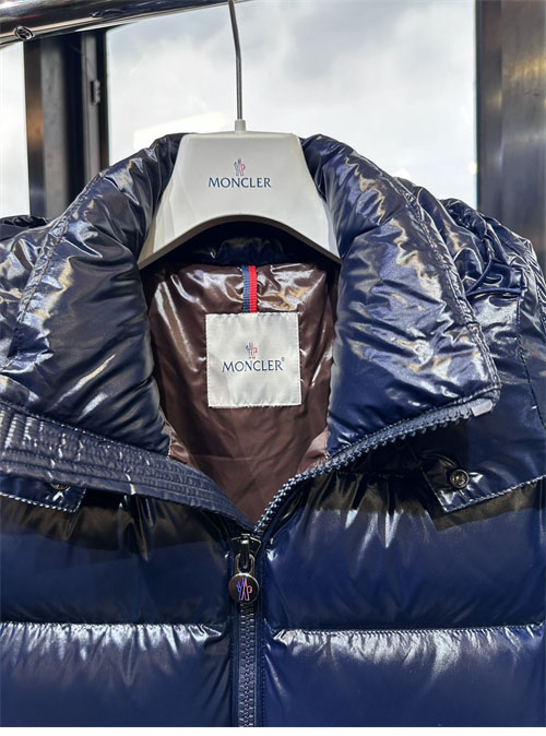 Moncler 몽클레어 마야 Maya 숏 다운 패딩 자켓 레플리카 19번 이미지 - 의류 | 세미샵 레플리카 사이트