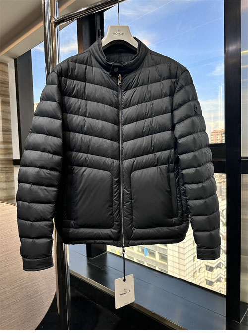 Moncler 몽클레어 마우린엔느 Maurienne 다운 경량 패딩 레플리카 11번 이미지 - 의류 | 세미샵 레플리카 사이트