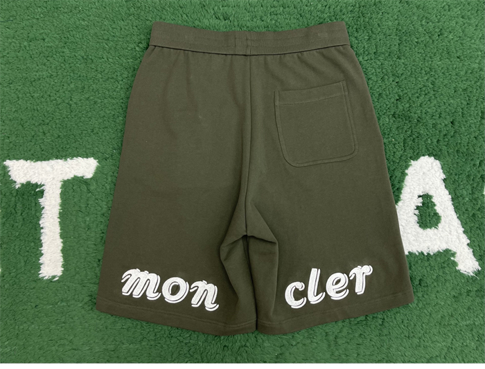 Moncler 몽클레어 메르세데스 벤츠 by니고 숏 팬츠 레플리카 17번 이미지 - 의류 | 세미샵 레플리카 사이트