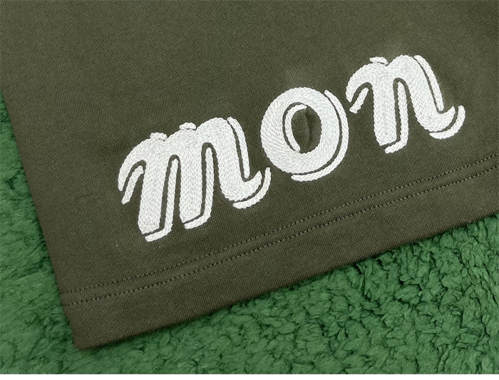 Moncler 몽클레어 메르세데스 벤츠 by니고 숏 팬츠 레플리카 20번 이미지 - 의류 | 세미샵 레플리카 사이트