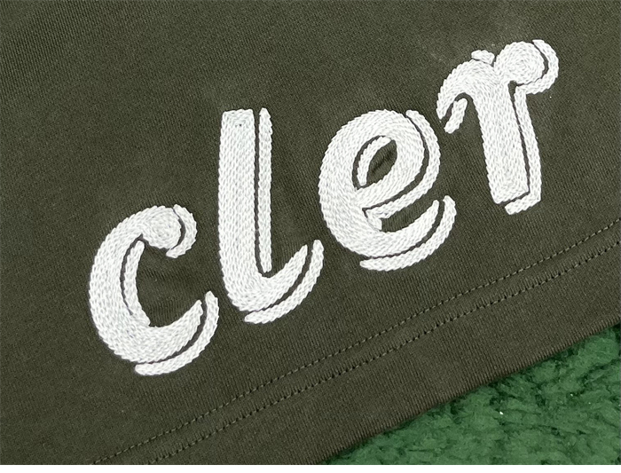 Moncler 몽클레어 메르세데스 벤츠 by니고 숏 팬츠 레플리카 21번 이미지 - 의류 | 세미샵 레플리카 사이트