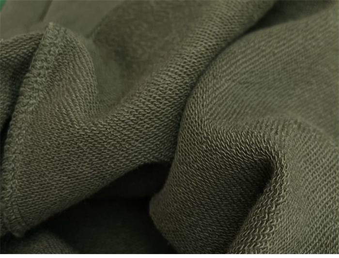 Moncler 몽클레어 메르세데스 벤츠 by니고 숏 팬츠 레플리카 23번 이미지 - 의류 | 세미샵 레플리카 사이트