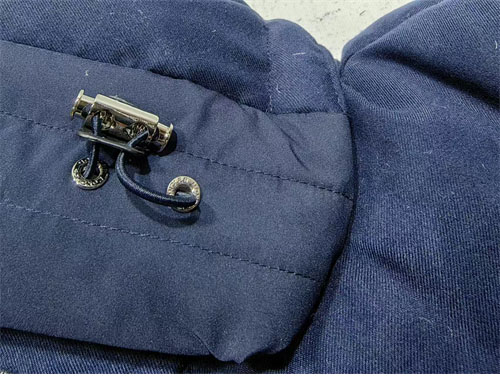 Moncler 몽클레어 무살라 Mussala 숏 다운패딩 레플리카 14번 이미지 - 의류 | 세미샵 레플리카 사이트