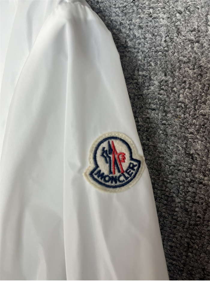 Moncler 몽클레어 밀리오 자켓 레플리카 15번 이미지 - 의류 | 세미샵 레플리카 사이트