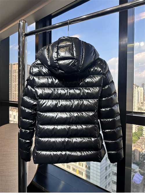 Moncler 몽클레어 바디 Body 다운 패딩 자켓 레플리카 9번 이미지 - 의류 | 세미샵 레플리카 사이트