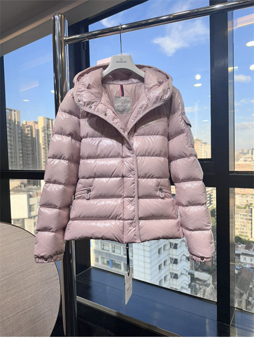Moncler 몽클레어 바란테 Barante 여성 숏 다운 패딩 자켓 레플리카 22번 이미지 - 의류 | 세미샵 레플리카 사이트