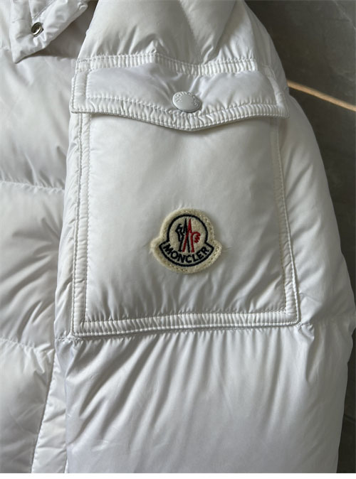 Moncler 몽클레어 베제르 Vezere 숏 패딩 다운 자켓 레플리카 9번 이미지 - 의류 | 세미샵 레플리카 사이트