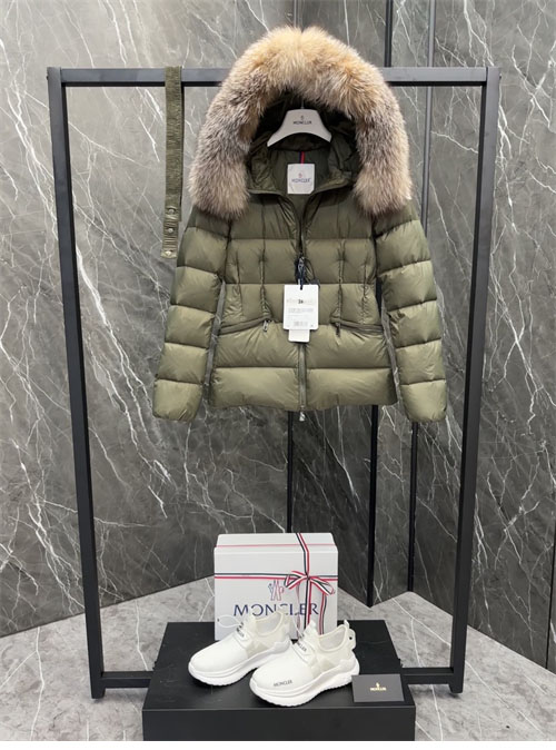 Moncler 몽클레어 보에드 Boed 숏 다운 패딩 레플리카 4번 이미지 - 의류 | 세미샵 레플리카 사이트