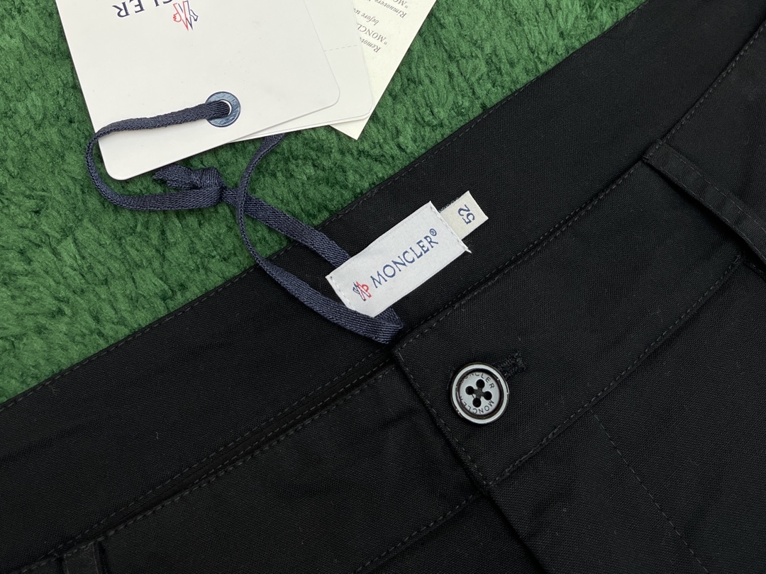 Moncler 몽클레어 서프웩 블랙 카고 쇼츠 레플리카 9번 이미지 - 의류 | 세미샵 레플리카 사이트