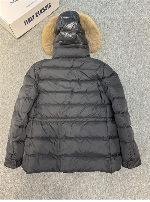 Moncler 몽클레어 쉐브르즈 Chevreuse 숏 다운 패딩 레플리카 17번 이미지 - 의류 | 세미샵 레플리카 사이트